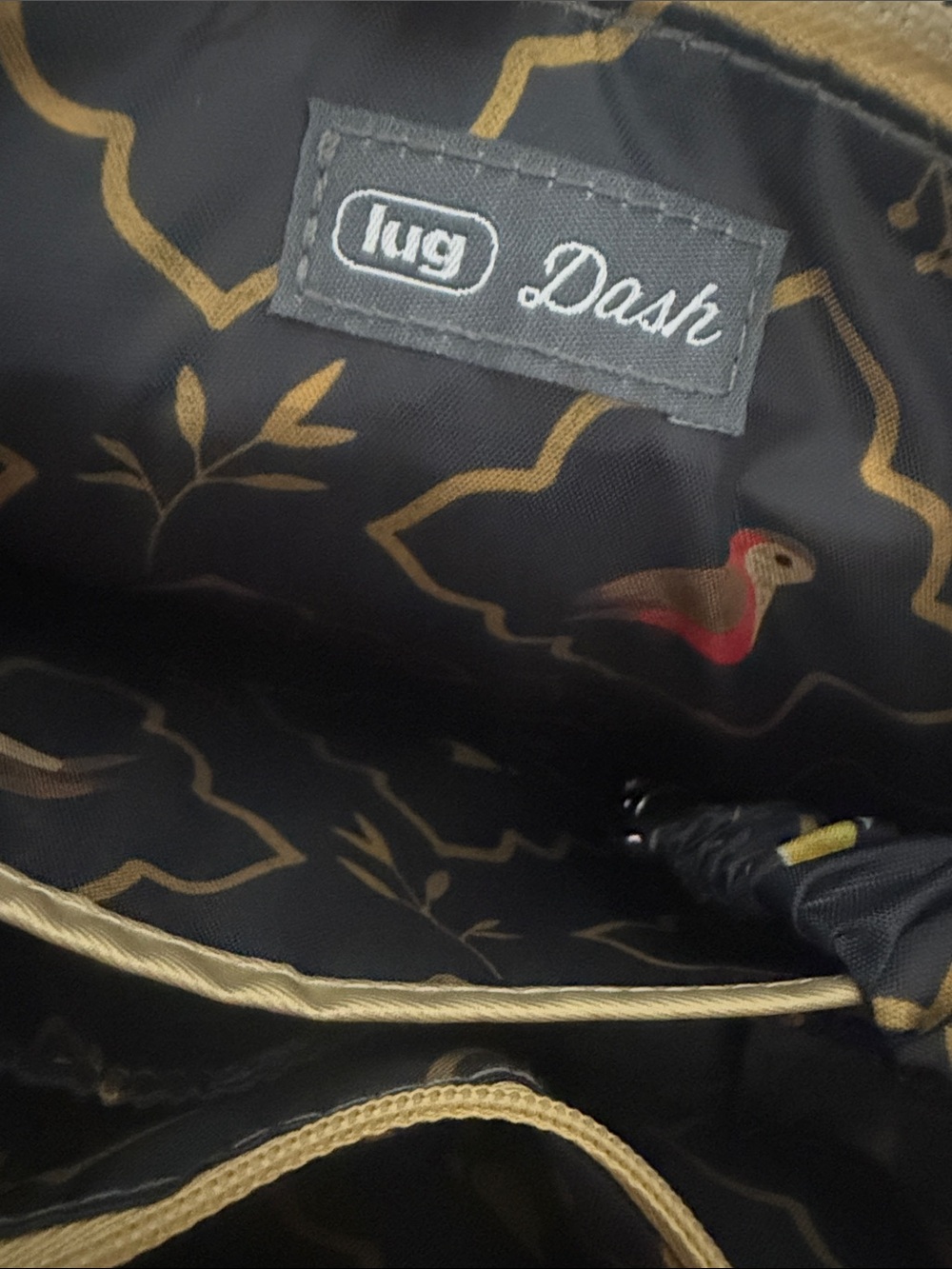 Lug Dash Classic Crossbody NWOT - Picture 2 of 8